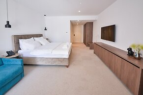 Luxury Hotel Riva - Budva