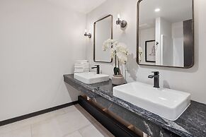 McGregor and Main Luxury Lofts