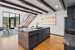 McGregor and Main Luxury Lofts