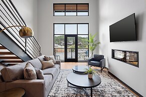 McGregor and Main Luxury Lofts