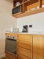 Spacious modern studio