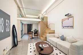 Galory service apartment