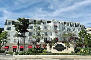 Golden Imperial Hotel