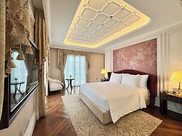 Golden Imperial Hotel