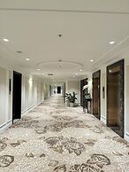 Golden Imperial Hotel