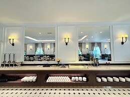 Golden Imperial Hotel