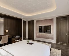 Golden Imperial Hotel