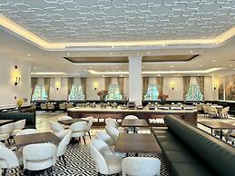 Golden Imperial Hotel