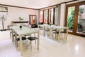 Madonna Hometel and Suites