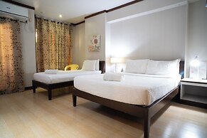 Madonna Hometel and Suites