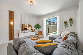 Families Deluxe Dream Vacation 10 min From Disney