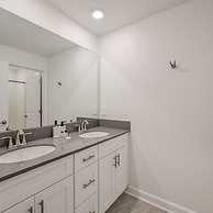 Families Deluxe Dream Vacation 10 min From Disney