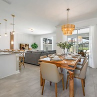 Families Deluxe Dream Vacation 10 min From Disney