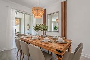 Families Deluxe Dream Vacation 10 min From Disney