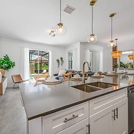 Families Deluxe Dream Vacation 10 min From Disney