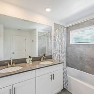 Families Deluxe Dream Vacation 10 min From Disney