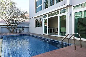 Golden Sea Pool Villa Hua Hin