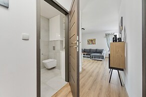 Family Apartment Wrocław by Renters