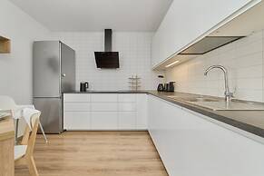 Family Apartment Wrocław by Renters