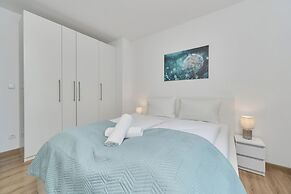 Family Apartment Wrocław by Renters