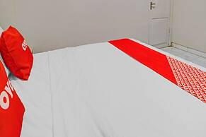 OYO 90793 Btc Guest House Syariah