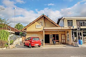 SPOT ON 92763 Hotel Melati Sukoasih