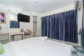 Patong Social Hotel & Restaurant