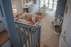 The Hideaway - 2 Bed Holiday Home - Little Haven