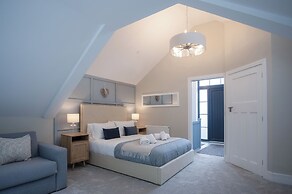 The Hideaway - 2 Bed Holiday Home - Little Haven