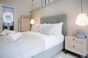 The Hideaway - 2 Bed Holiday Home - Little Haven