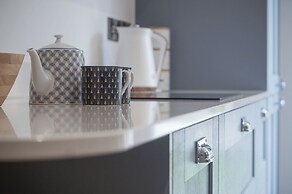 The Hideaway - 2 Bed Holiday Home - Little Haven