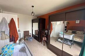 Spacious & Central 2BD House - Brighton