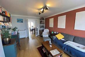Spacious & Central 2BD House - Brighton