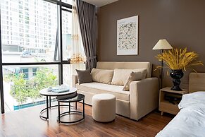 Aimee House - Pham Hong Thai