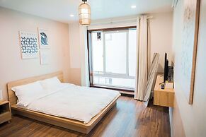 Aimee House - Pham Hong Thai