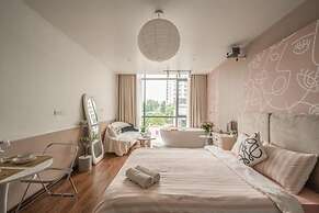 Aimee House - Pham Hong Thai