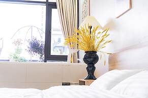 Aimee House - Pham Hong Thai