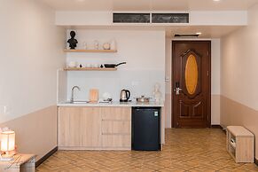 Aimee House - Pham Hong Thai