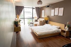 Aimee House - Pham Hong Thai