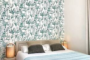 Central Hidden Gem, Rustic Modern 2 Bedroom Flat