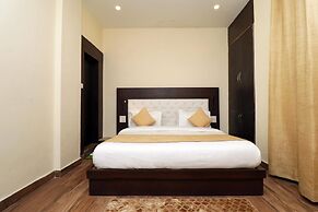 Hotel Mirage Residency