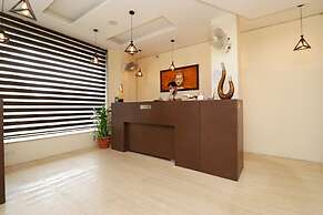 Hotel Mirage Residency