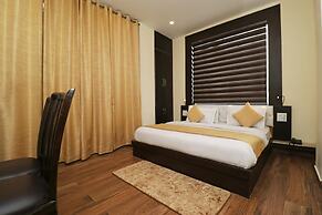 Hotel Mirage Residency