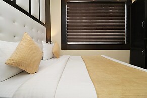 Hotel Mirage Residency