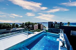 Crystal Holiday Residence II