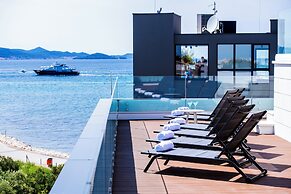 Crystal Holiday Residence II