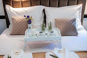 Crystal Holiday Residence II