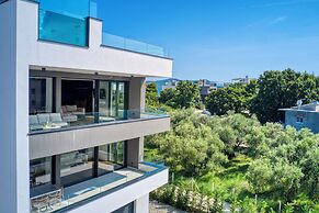 Crystal Holiday Residence II