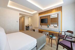 Carina Gold Hotel and Restaurant