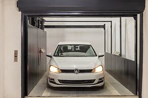 Carina Gold Hotel and Restaurant